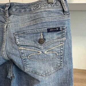 Y2K Seven7 Womens Low-Rise Jeans Size 28 Medium Wash Flap Pocket Embroidered